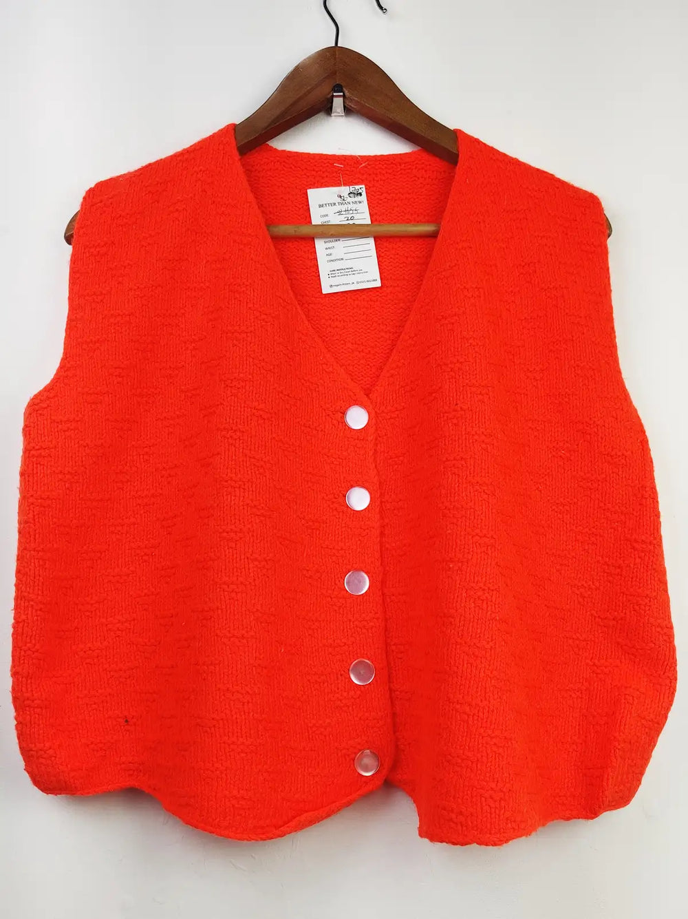 Buy online pre-used pre-loved 100% authentic & Original branded Unknown Brand (SL-1705) available in Pakistan. Top international brands avilable.