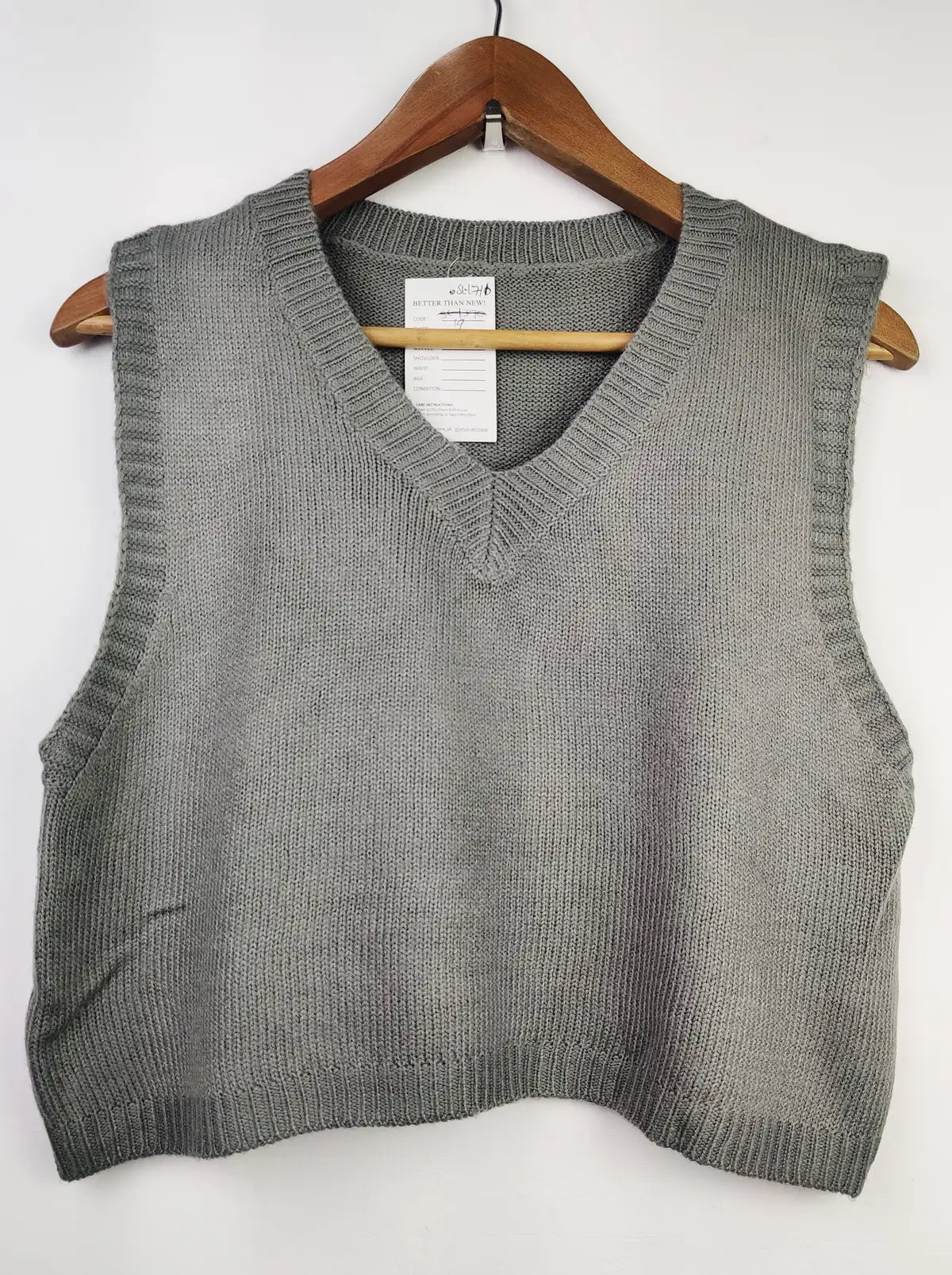 Buy online pre-used pre-loved 100% authentic & Original branded Shein (SL-1711) available in Pakistan. Top international brands avilable.