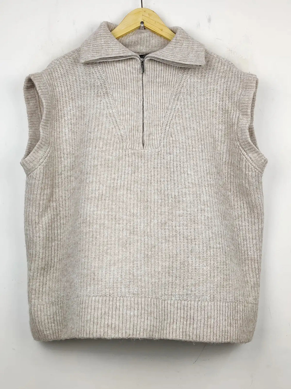 Buy online pre-used pre-loved 100% authentic & Original branded Dunnes Stores (SL-1727) available in Pakistan. Top international brands avilable.