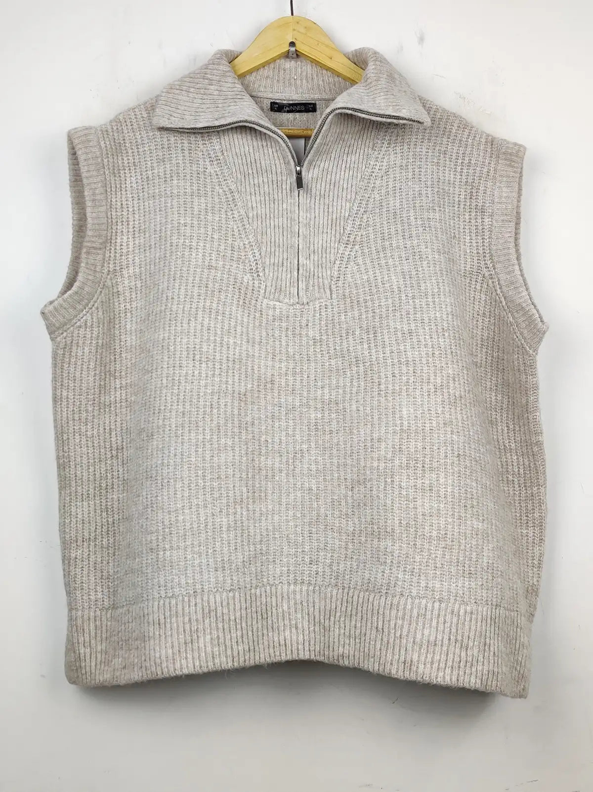 Buy online pre-used pre-loved 100% authentic & Original branded Dunnes Stores (SL-1774) available in Pakistan. Top international brands avilable.