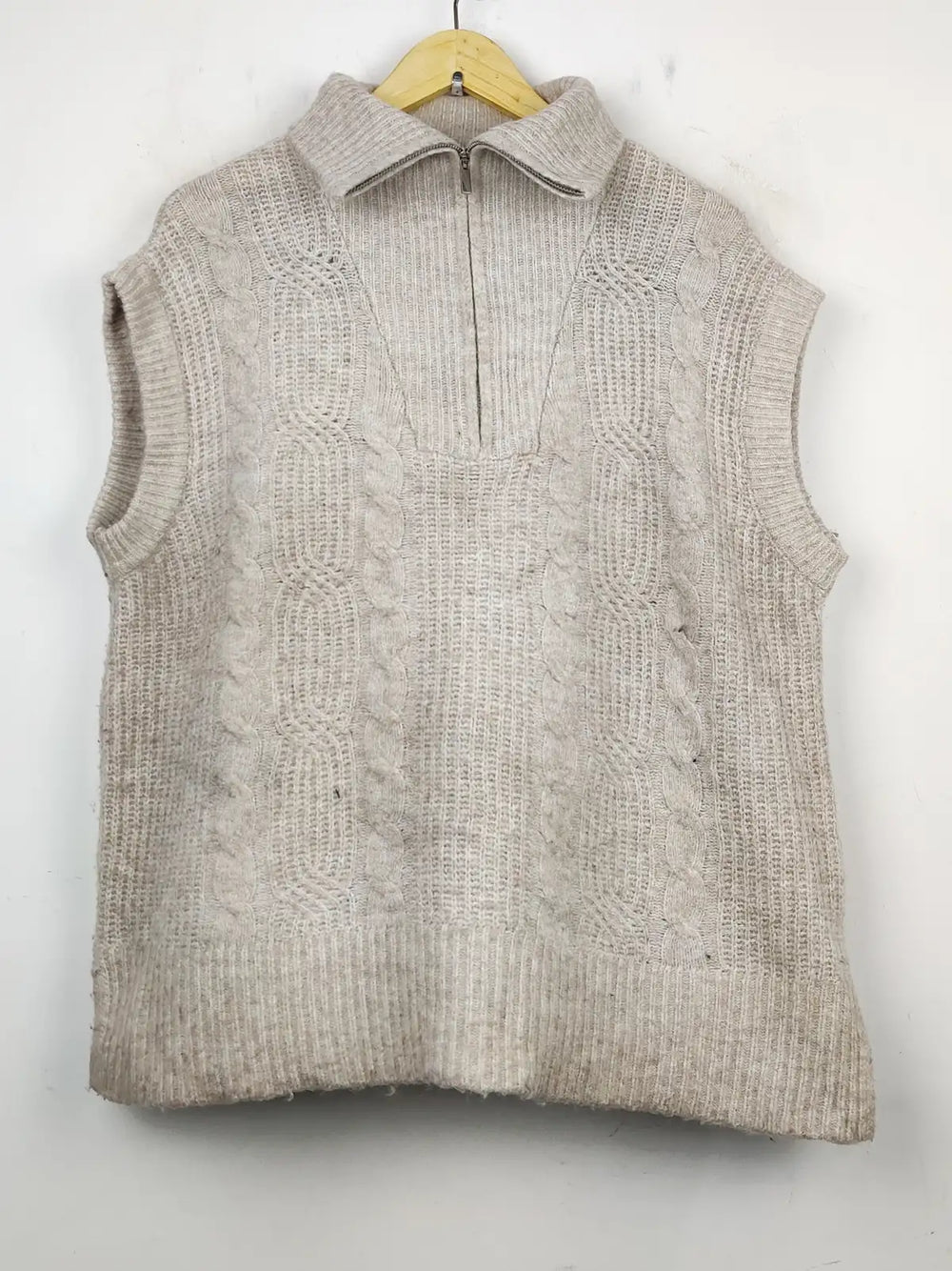 Buy online pre-used pre-loved 100% authentic & Original branded Dunnes Stores (SL-1779) available in Pakistan. Top international brands avilable.