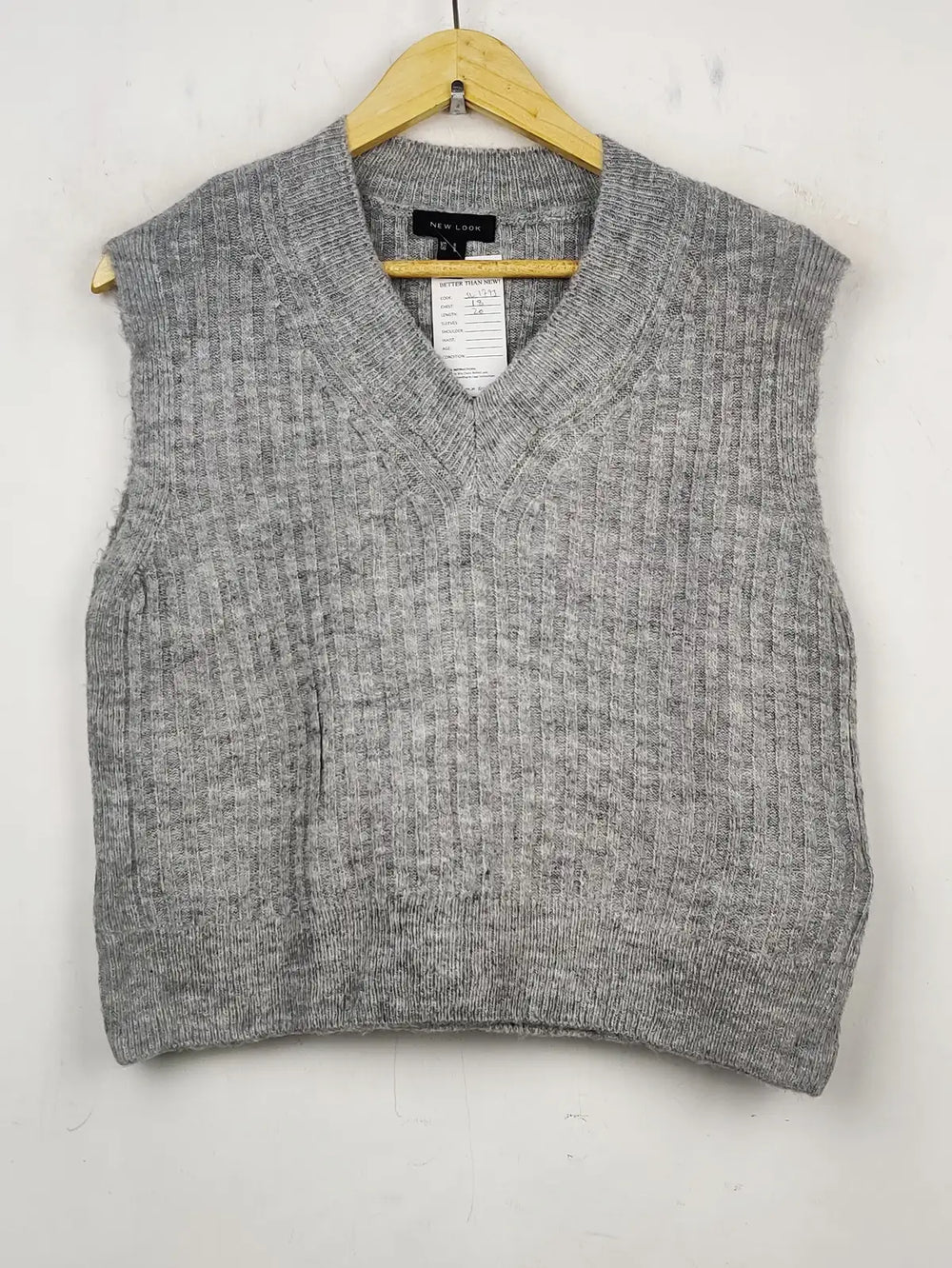 Buy online pre-used pre-loved 100% authentic & Original branded New Look (SL-1793) available in Pakistan. Top international brands avilable.