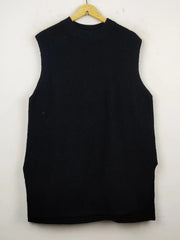Buy online pre-used pre-loved 100% authentic & Original branded H&M (SL-1803) available in Pakistan. Top international brands avilable.