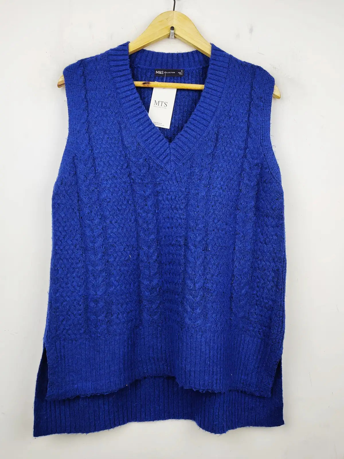 Buy online pre-used pre-loved 100% authentic & Original branded Marks & Spencer (SL-1819) available in Pakistan. Top international brands avilable.