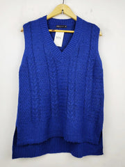 Buy online pre-used pre-loved 100% authentic & Original branded Marks & Spencer (SL-1819) available in Pakistan. Top international brands avilable.
