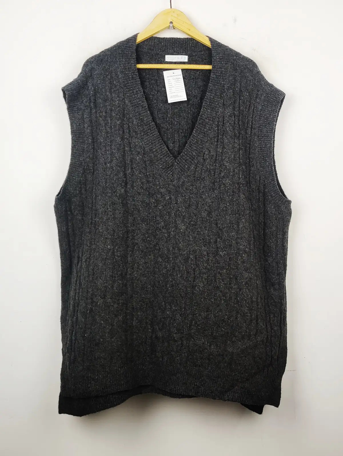 Buy online pre-used pre-loved 100% authentic & Original branded Primark (SL-1842) available in Pakistan. Top international brands avilable.