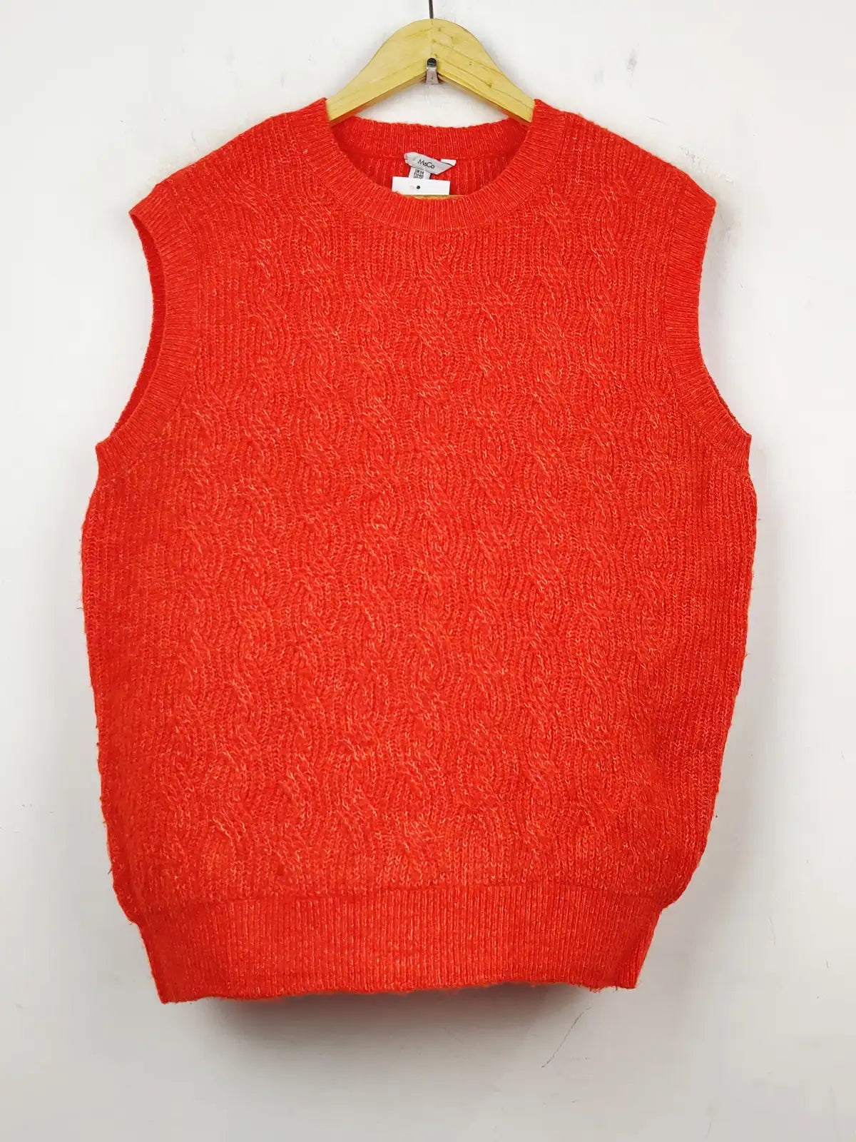 Buy online pre-used pre-loved 100% authentic & Original branded M&Co (SL-1859) available in Pakistan. Top international brands avilable.