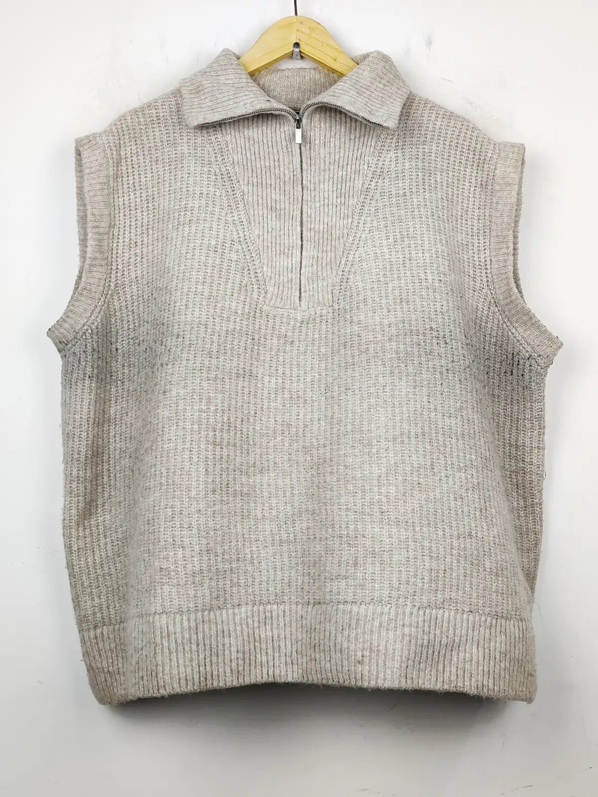 Buy online pre-used pre-loved 100% authentic & Original branded Dunnes Stores (SL-1864) available in Pakistan. Top international brands avilable.