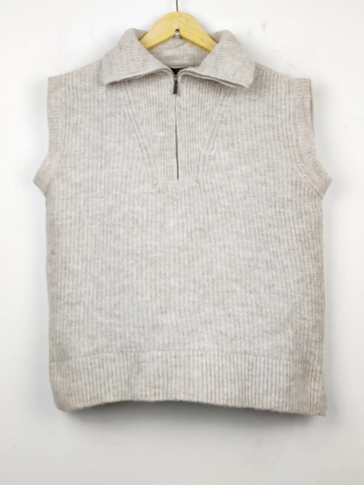 Buy online pre-used pre-loved 100% authentic & Original branded Dunnes Stores (SL-1870) available in Pakistan. Top international brands avilable.