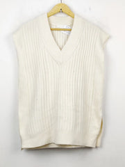 Buy online pre-used pre-loved 100% authentic & Original branded H&M (SL-1875) available in Pakistan. Top international brands avilable.