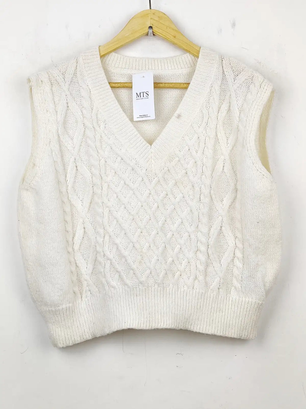 Buy online pre-used pre-loved 100% authentic & Original branded Shein (SL-1908) available in Pakistan. Top international brands avilable.