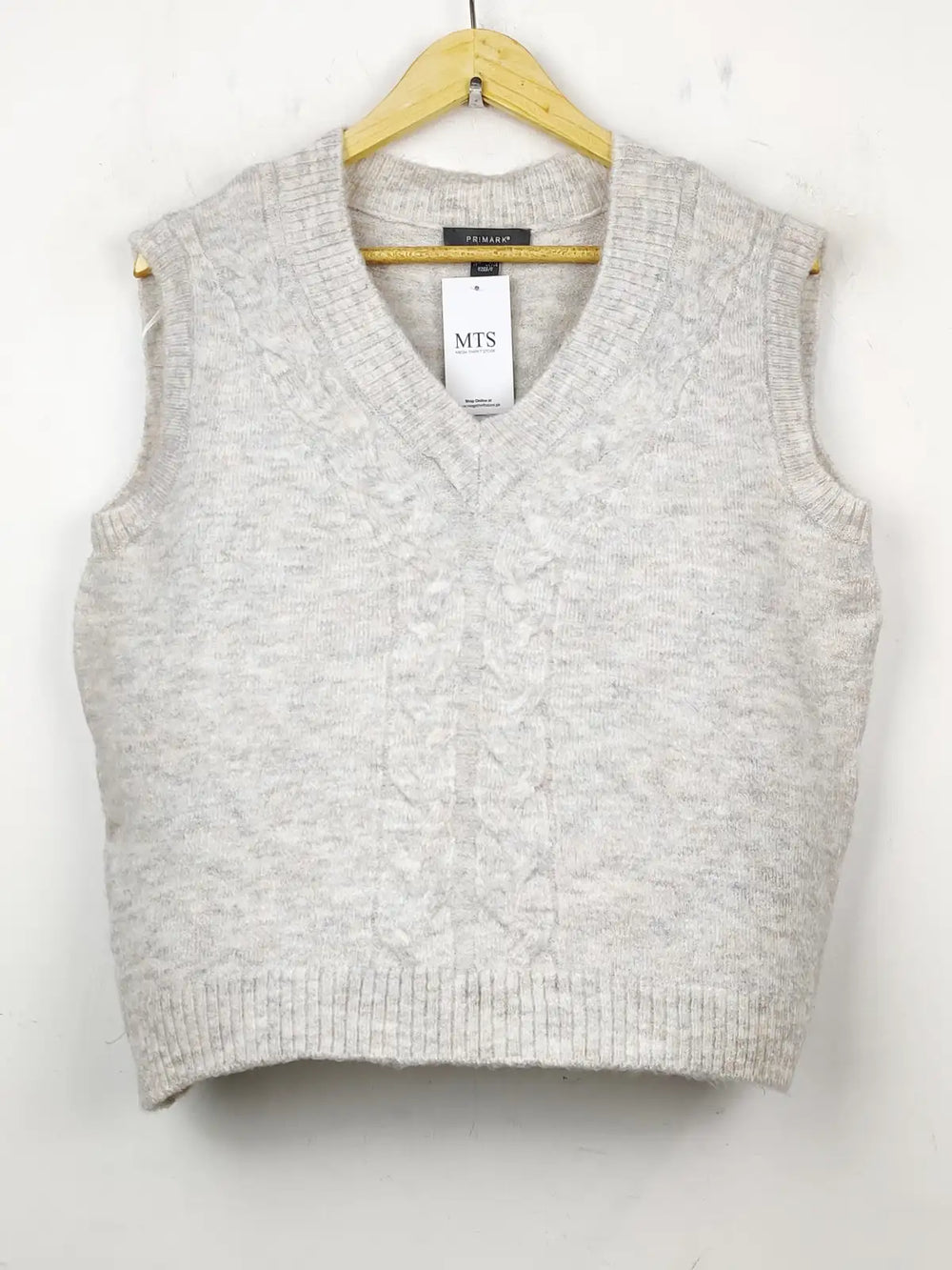 Buy online pre-used pre-loved 100% authentic & Original branded Primark (SL-1910) available in Pakistan. Top international brands avilable.