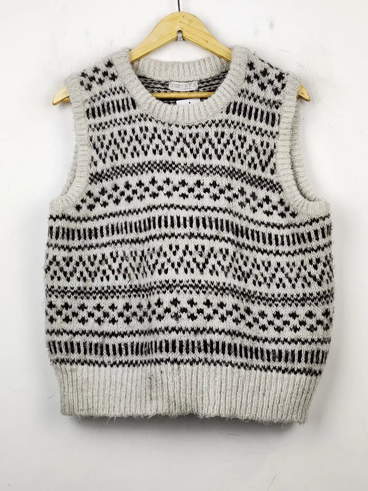 Buy online pre-used pre-loved 100% authentic & Original branded Primark (SL-1921) available in Pakistan. Top international brands avilable.