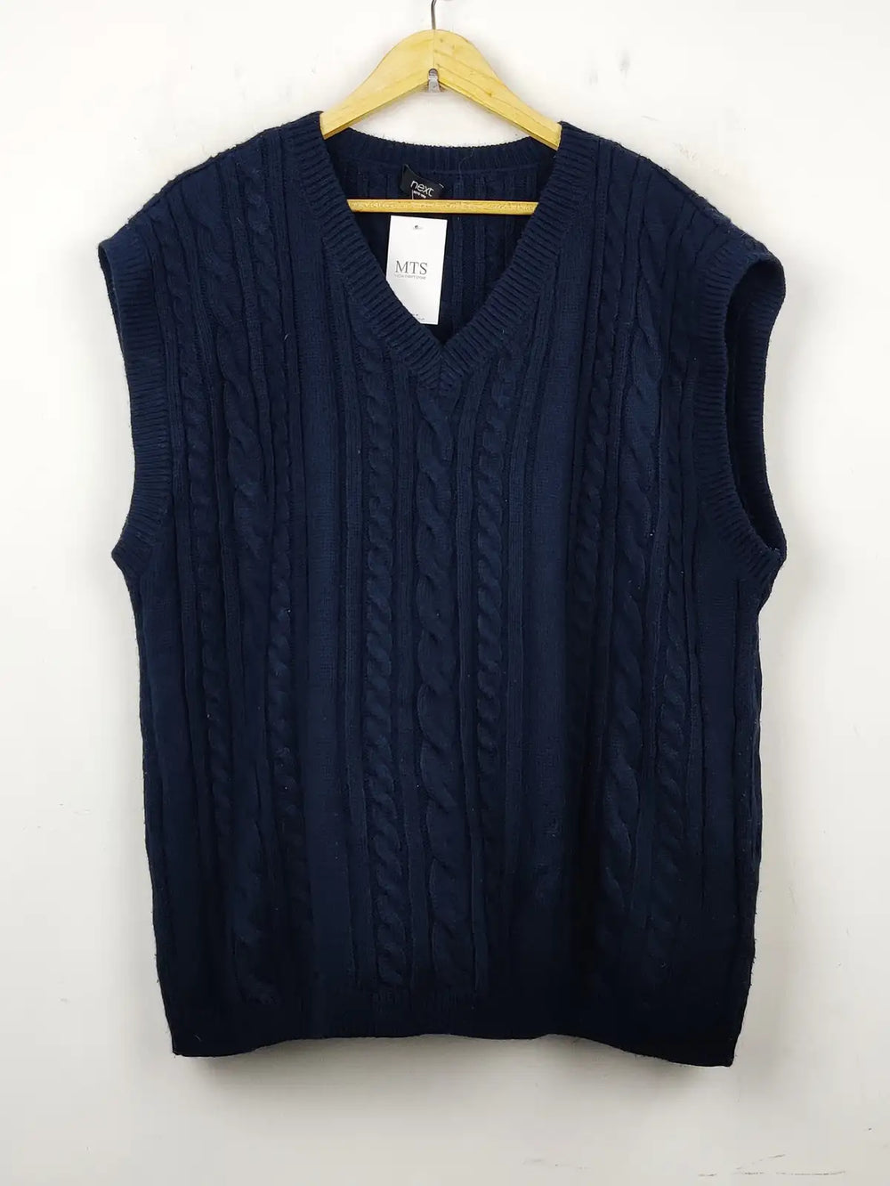 Buy online pre-used pre-loved 100% authentic & Original branded Next (SL-1941) available in Pakistan. Top international brands avilable.