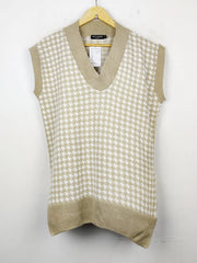 Buy online pre-used pre-loved 100% authentic & Original branded Prettylittlething (SL-1944) available in Pakistan. Top international brands avilable.