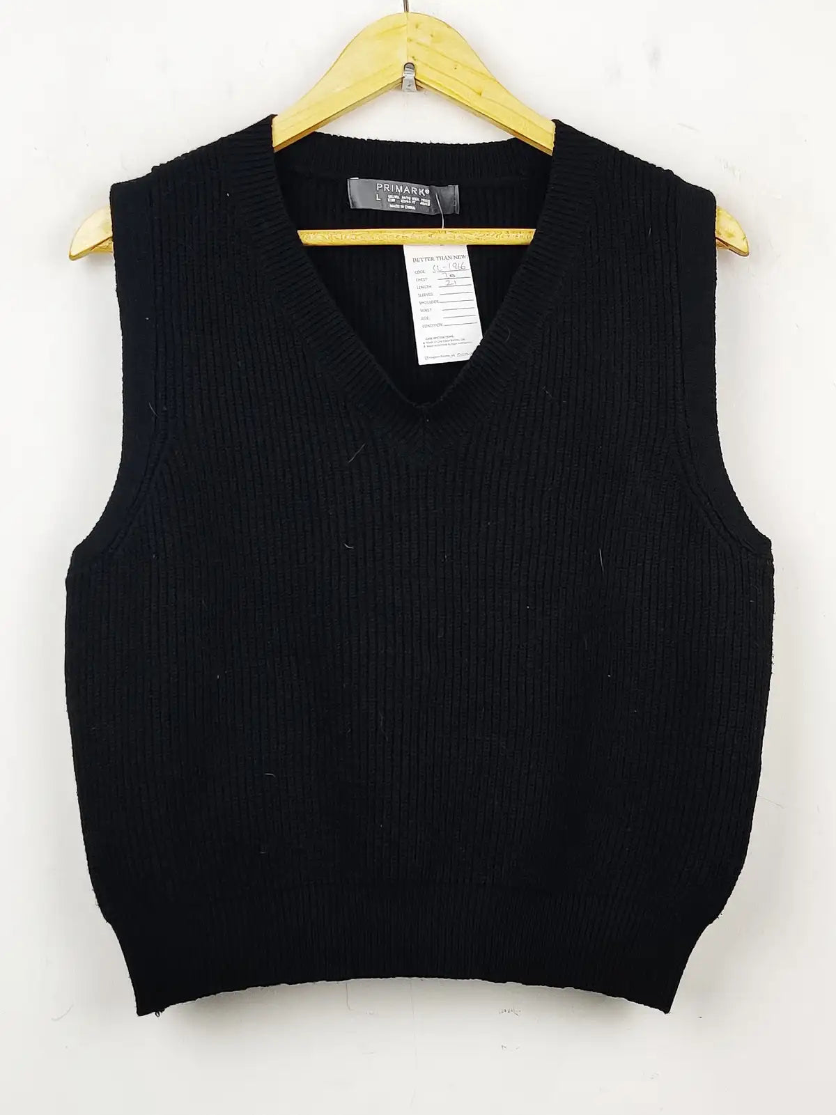 Buy online pre-used pre-loved 100% authentic & Original branded Primark (SL-1966) available in Pakistan. Top international brands avilable.