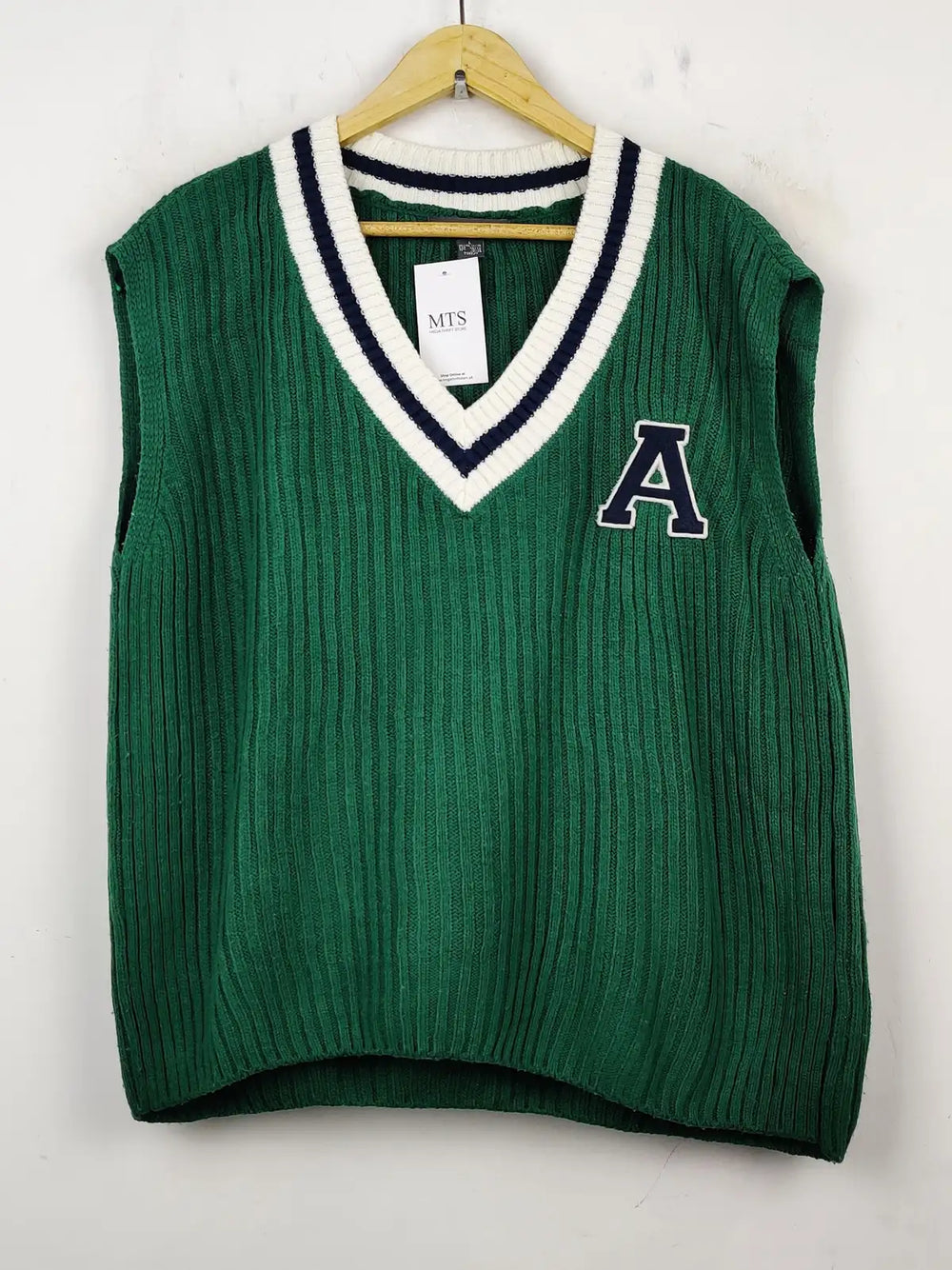 Buy online pre-used pre-loved 100% authentic & Original branded Primark (SL-1986) available in Pakistan. Top international brands avilable.