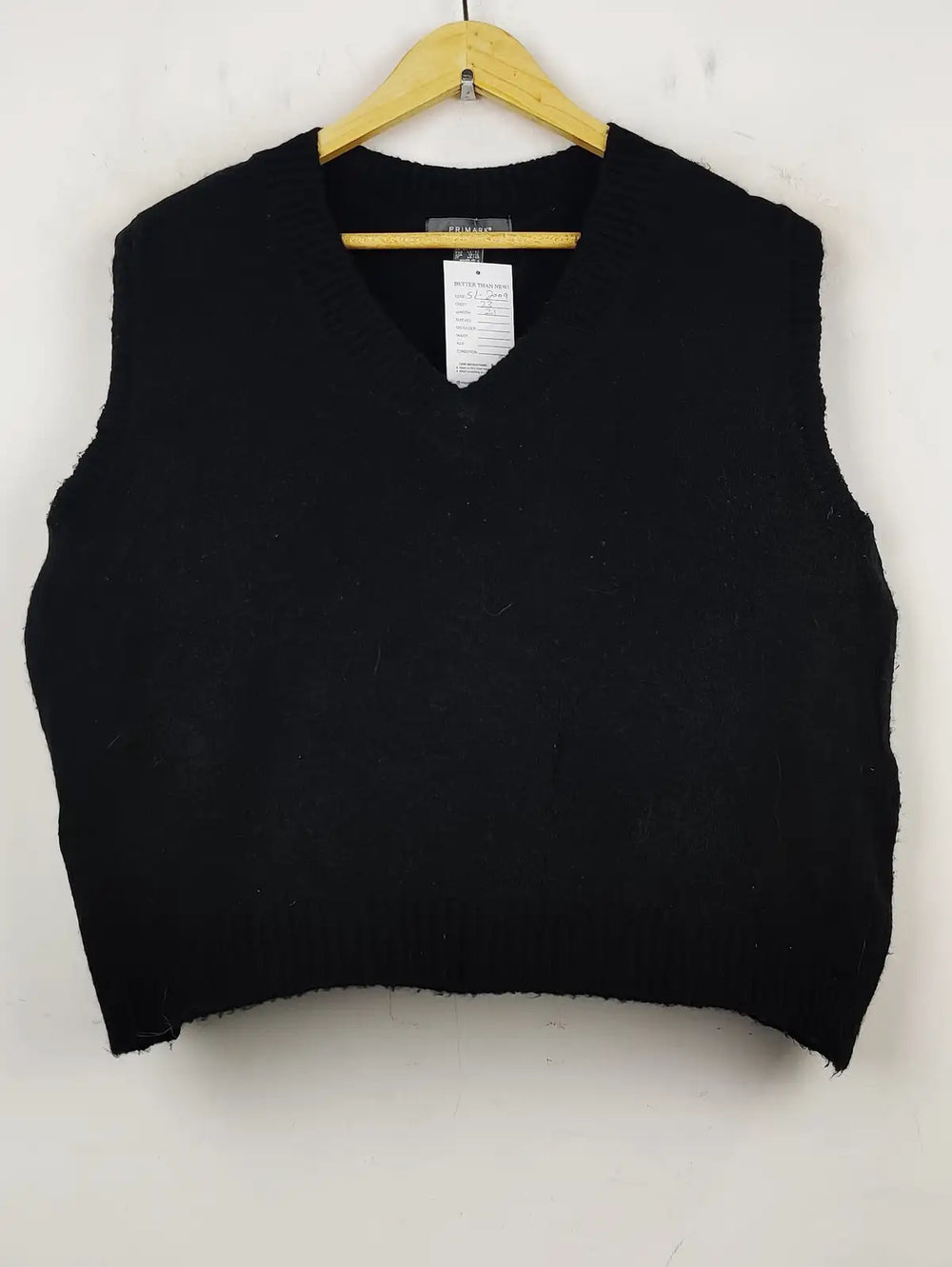 Buy online pre-used pre-loved 100% authentic & Original branded Primark (SL-2009) available in Pakistan. Top international brands avilable.