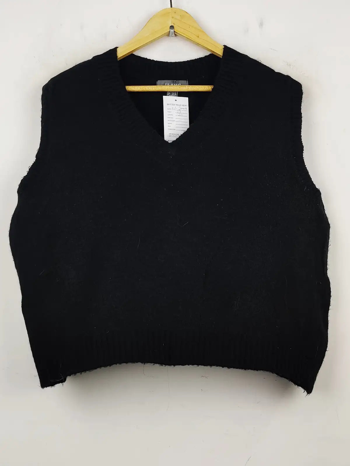 Buy online pre-used pre-loved 100% authentic & Original branded Primark (SL-2009) available in Pakistan. Top international brands avilable.