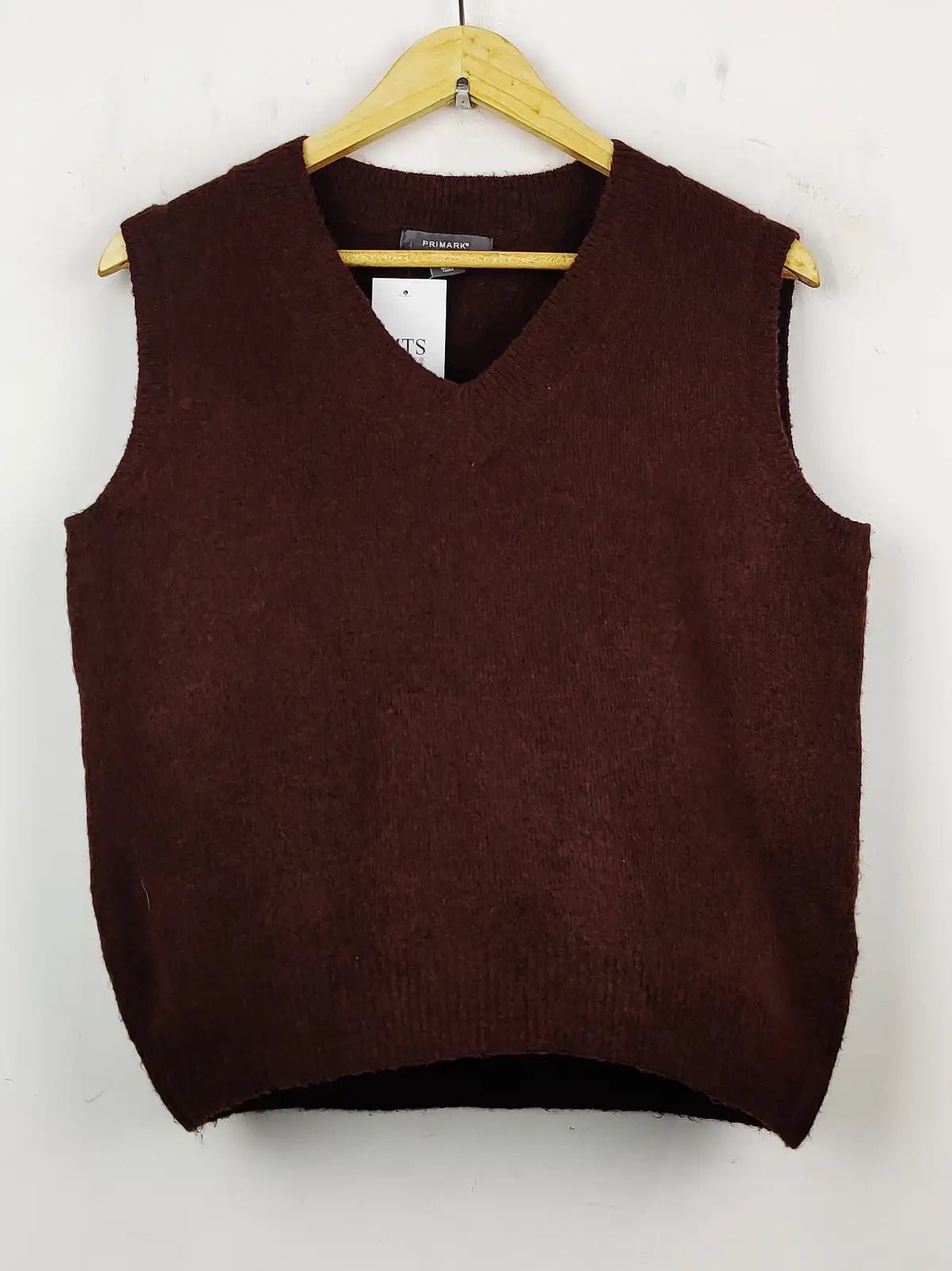 Buy online pre-used pre-loved 100% authentic & Original branded Primark (SL-2041) available in Pakistan. Top international brands avilable.