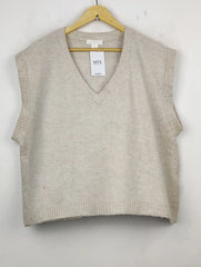 Buy online pre-used pre-loved 100% authentic & Original branded H&M (SL-2092) available in Pakistan. Top international brands avilable.