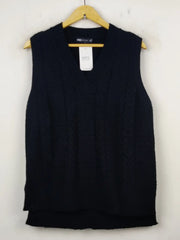 Buy online pre-used pre-loved 100% authentic & Original branded Marks & Spencer (SL-2096) available in Pakistan. Top international brands avilable.