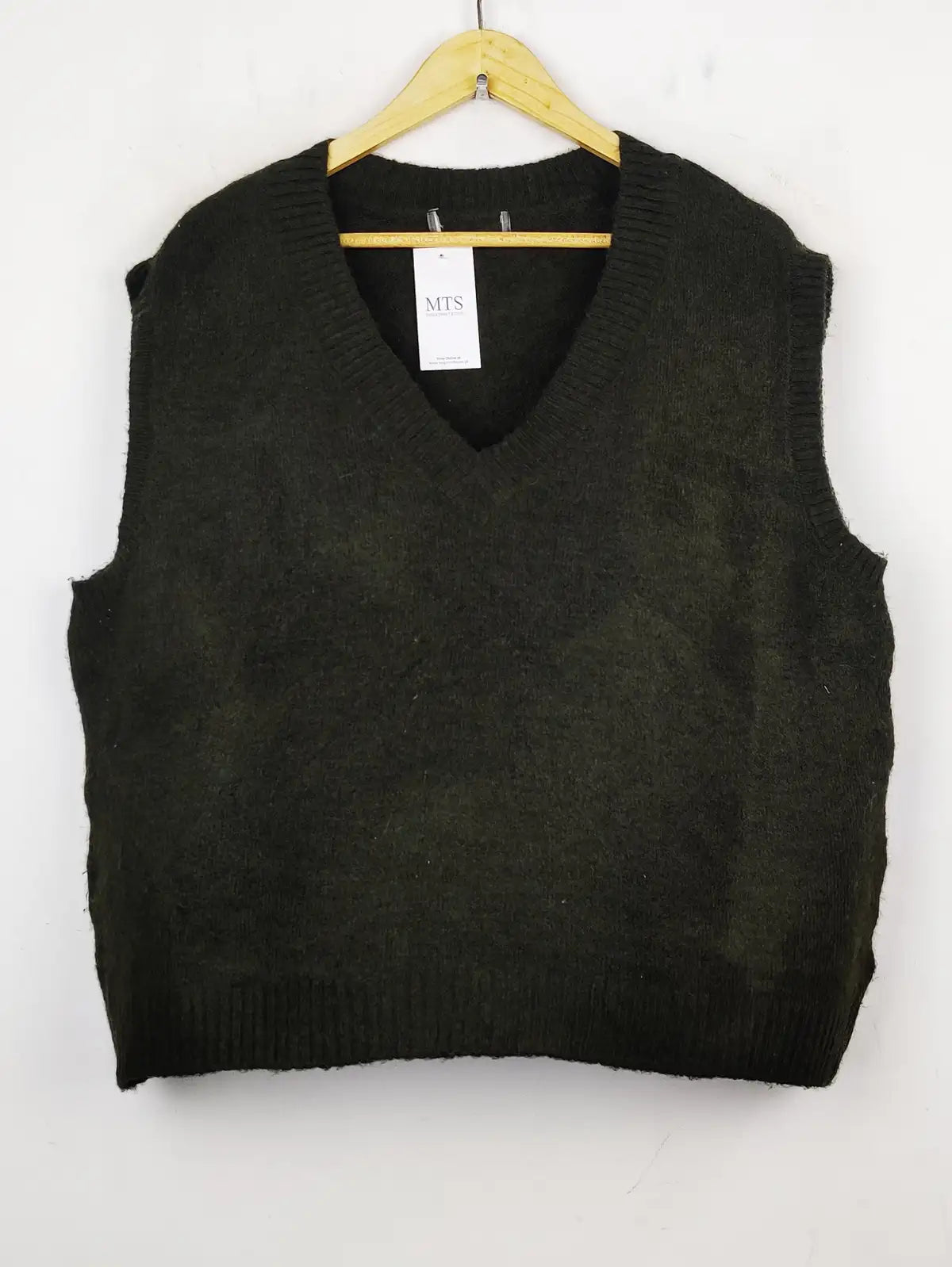 Buy online pre-used pre-loved 100% authentic & Original branded Primark (SL-2116) available in Pakistan. Top international brands avilable.