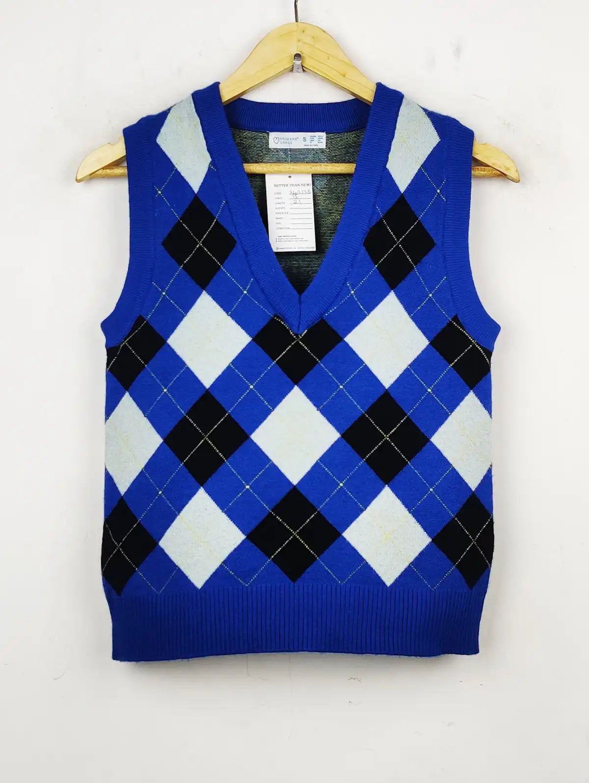 Buy online pre-used pre-loved 100% authentic & Original branded Primark (SL-2123) available in Pakistan. Top international brands avilable.