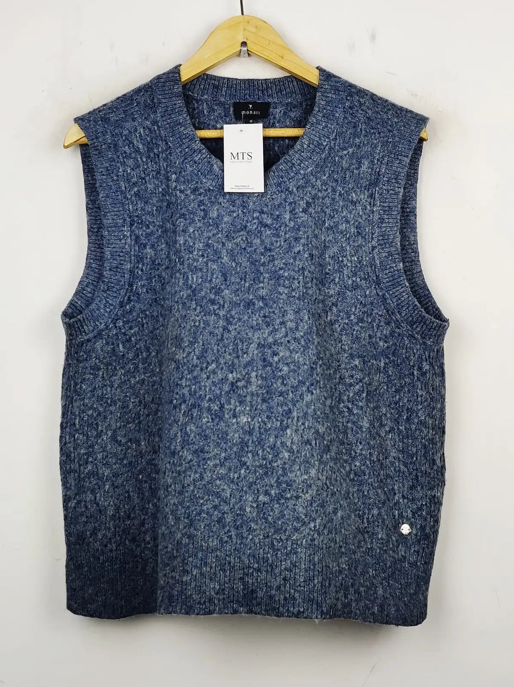 Buy online pre-used pre-loved 100% authentic & Original branded Monari (SL-2162) available in Pakistan. Top international brands avilable.