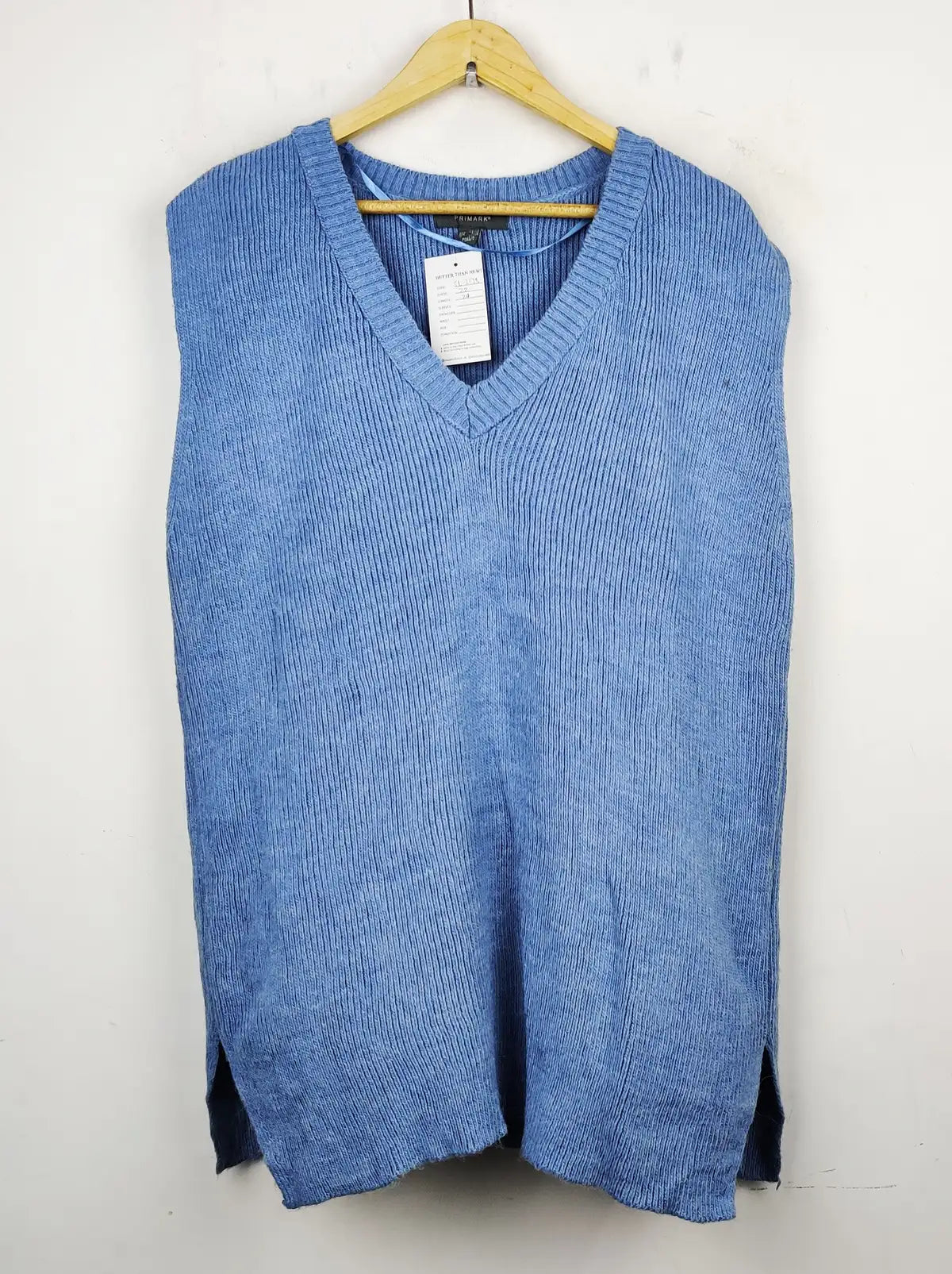 Buy online pre-used pre-loved 100% authentic & Original branded Primark (SL-2173) available in Pakistan. Top international brands avilable.