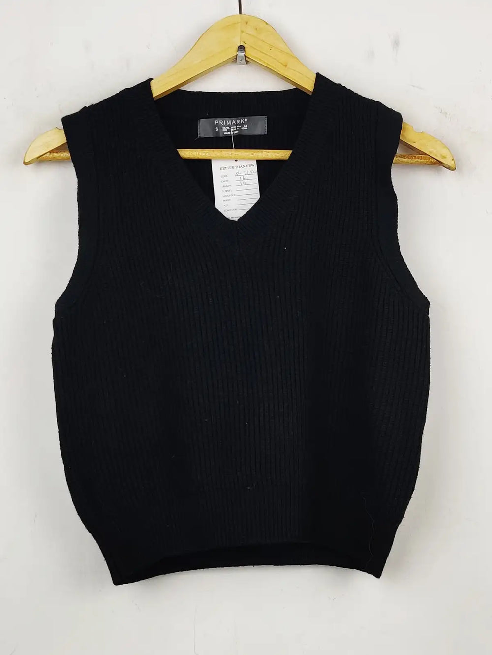 Buy online pre-used pre-loved 100% authentic & Original branded Primark (SL-2180) available in Pakistan. Top international brands avilable.