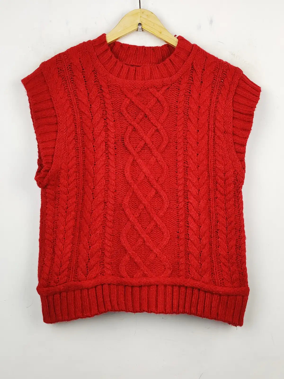 Buy online pre-used pre-loved 100% authentic & Original branded Primark (SL-2193) available in Pakistan. Top international brands avilable.
