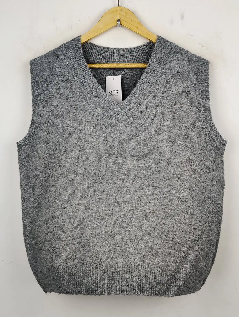 Buy online pre-used pre-loved 100% authentic & Original branded Primark (SL-2221) available in Pakistan. Top international brands avilable.