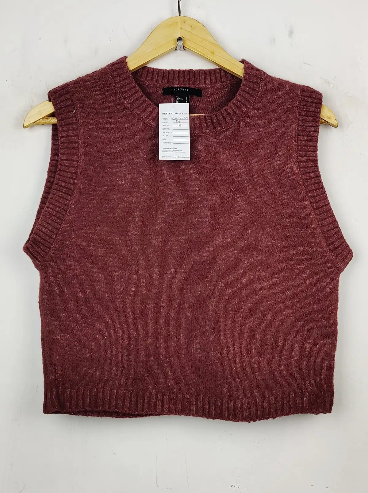 Buy online pre-used pre-loved 100% authentic & Original branded Forever 21 (SL-2239) available in Pakistan. Top international brands avilable.
