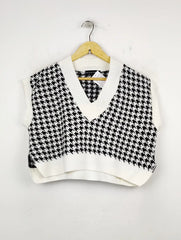 Buy online pre-used pre-loved 100% authentic & Original branded Pretty Little Thing (SL-2243) available in Pakistan. Top international brands avilable.