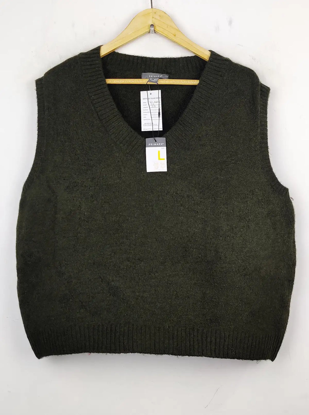 Buy online pre-used pre-loved 100% authentic & Original branded Primark (SL-2245) available in Pakistan. Top international brands avilable.