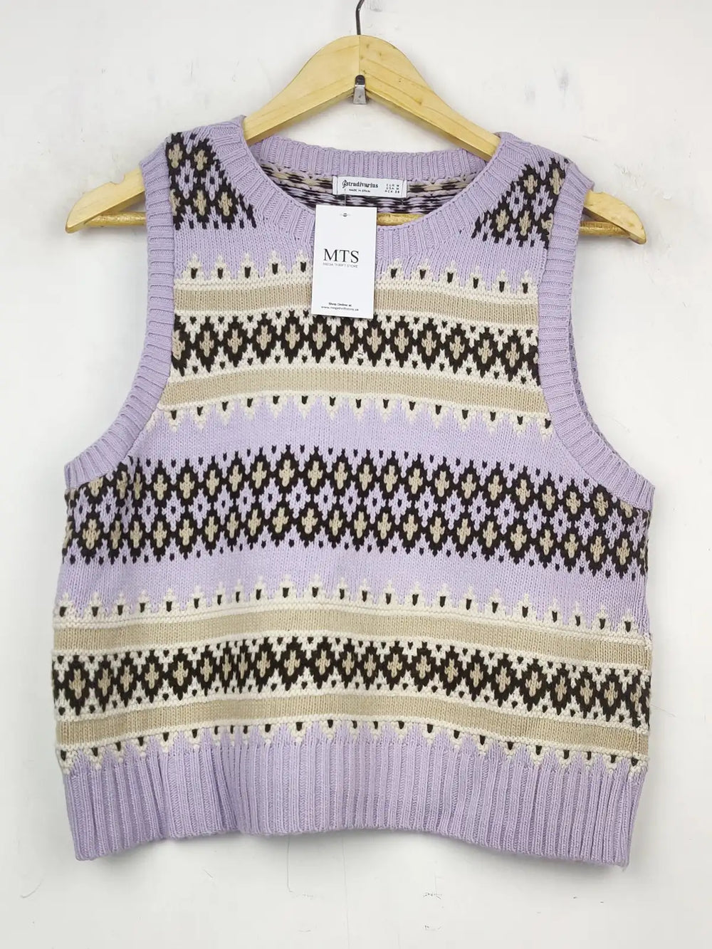 Buy online pre-used pre-loved 100% authentic & Original branded Stradivarius (SL-2266) available in Pakistan. Top international brands avilable.