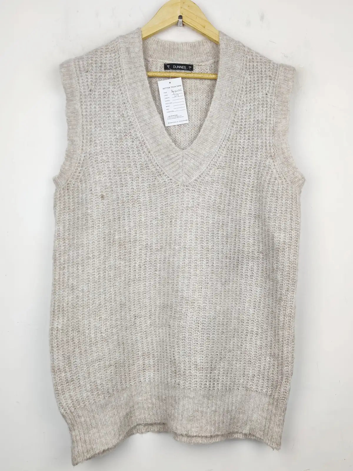 Buy online pre-used pre-loved 100% authentic & Original branded Dunnes Store (SL-2285) available in Pakistan. Top international brands avilable.