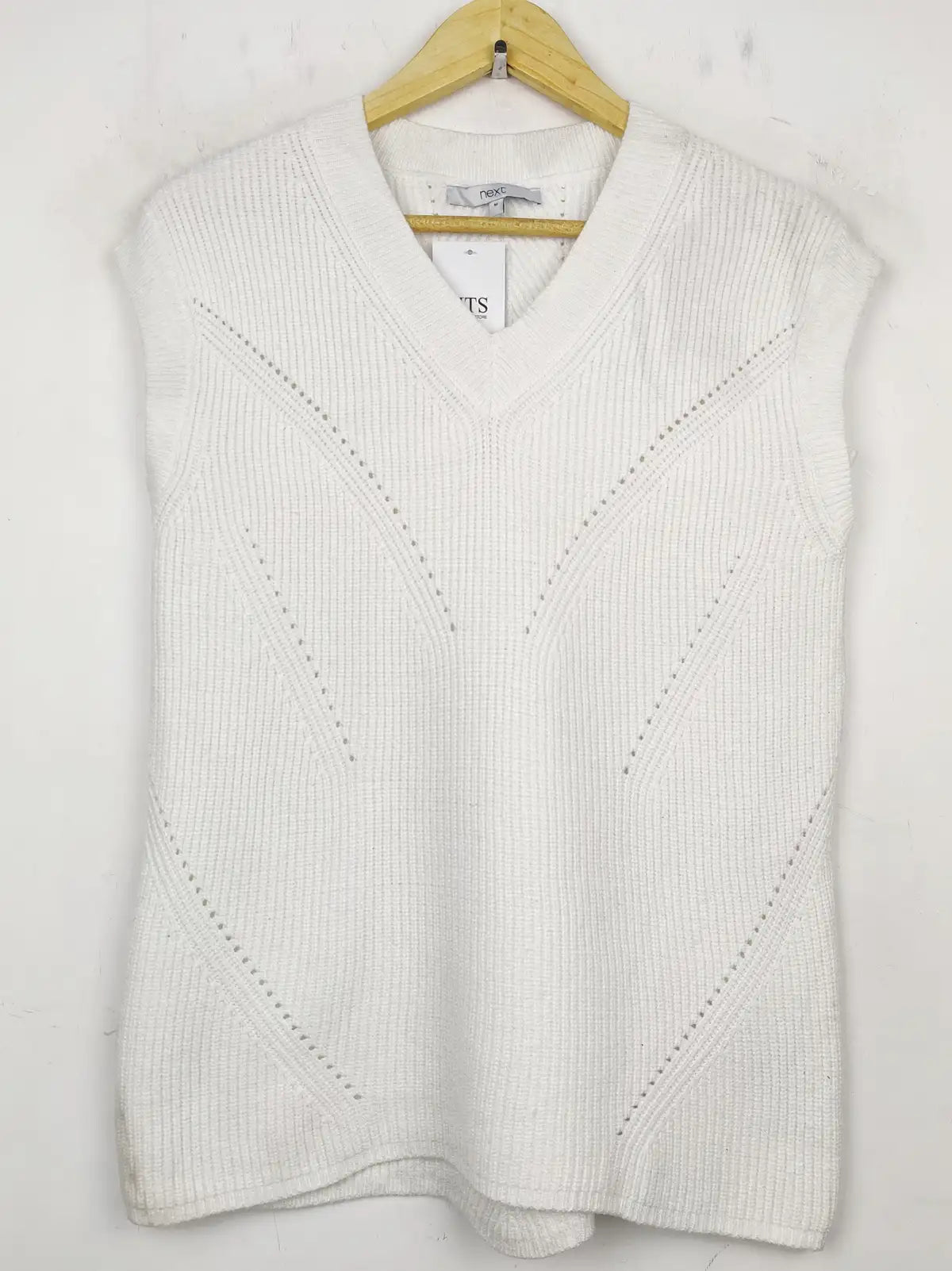 Buy online pre-used pre-loved 100% authentic & Original branded Next (SL-2324) available in Pakistan. Top international brands avilable.