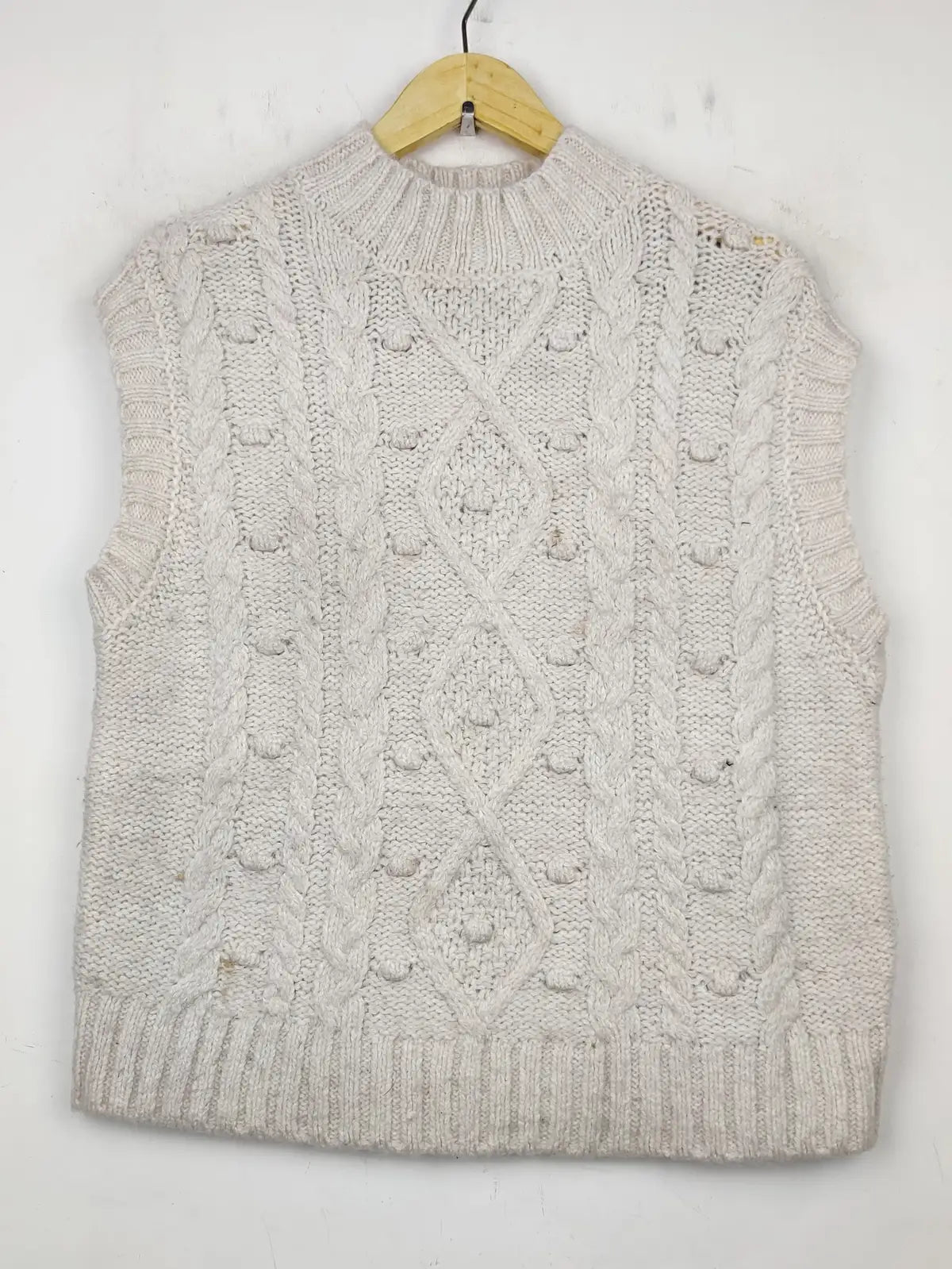 Buy online pre-used pre-loved 100% authentic & Original branded Primark (SL-2362) available in Pakistan. Top international brands avilable.