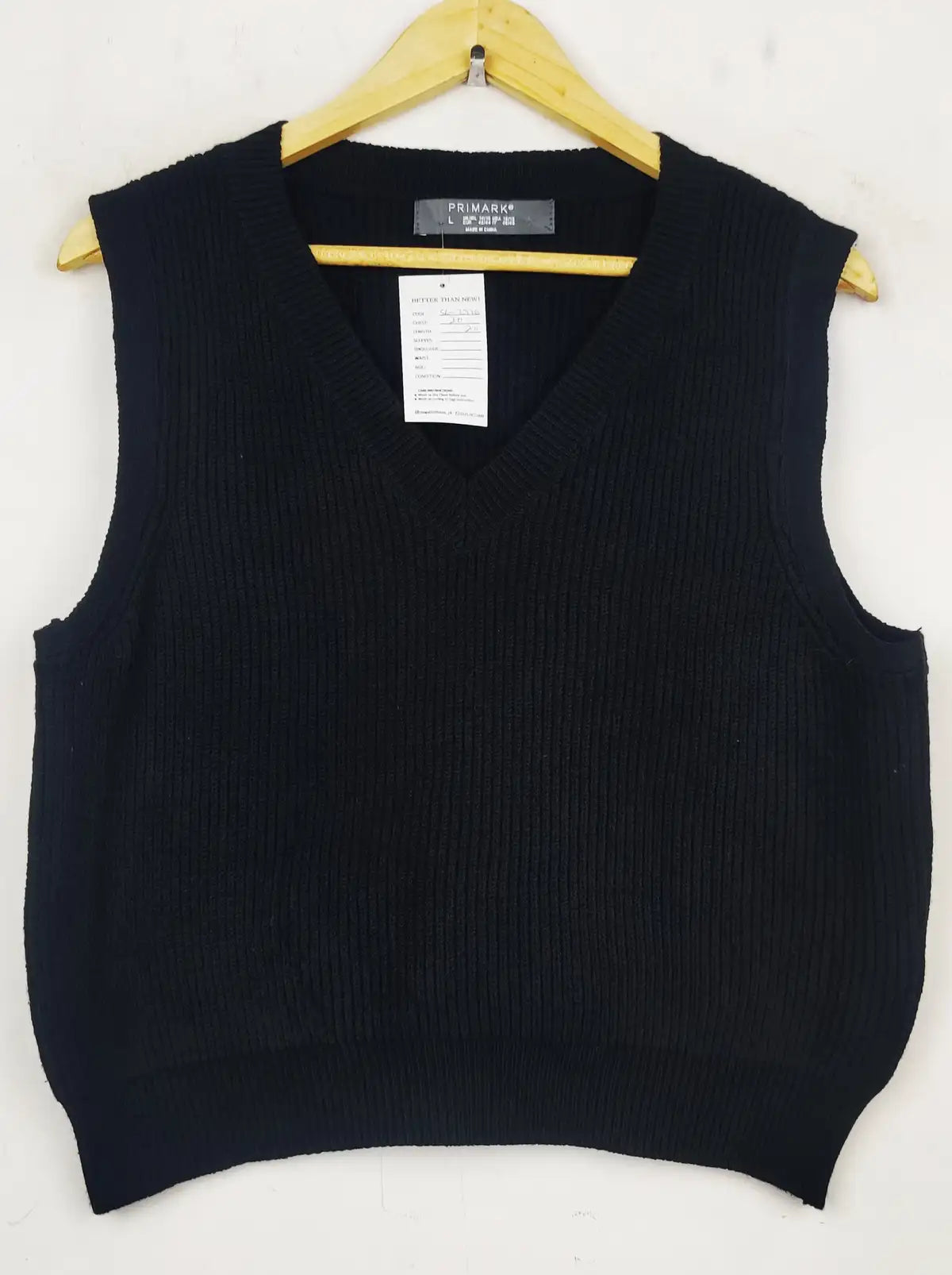 Buy online pre-used pre-loved 100% authentic & Original branded Primark (SL-2376) available in Pakistan. Top international brands avilable.