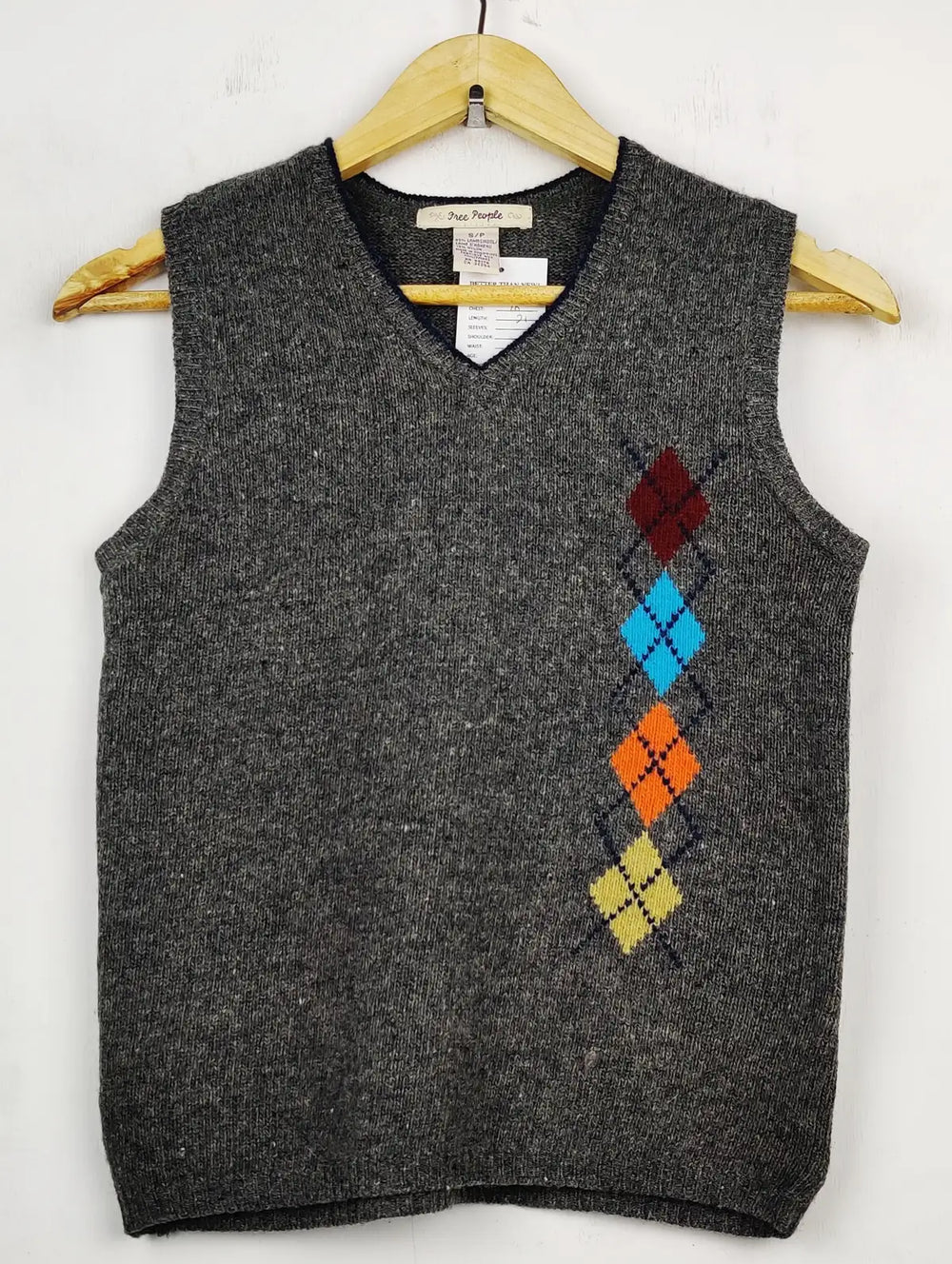 Buy online pre-used pre-loved 100% authentic & Original branded Free People (SL-2452) available in Pakistan. Top international brands avilable.