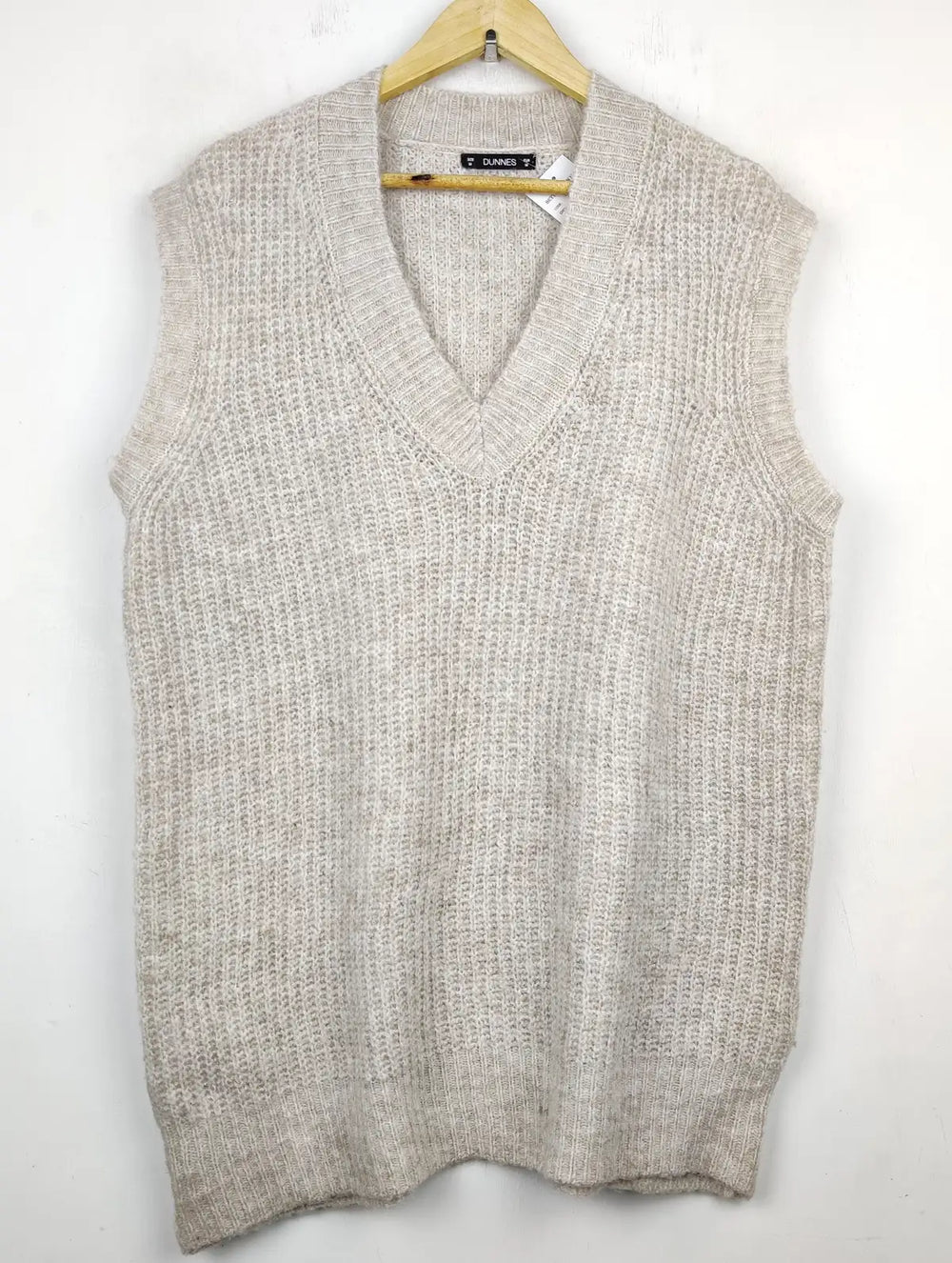 Buy online pre-used pre-loved 100% authentic & Original branded Dunnes Store (SL-2469) available in Pakistan. Top international brands avilable.