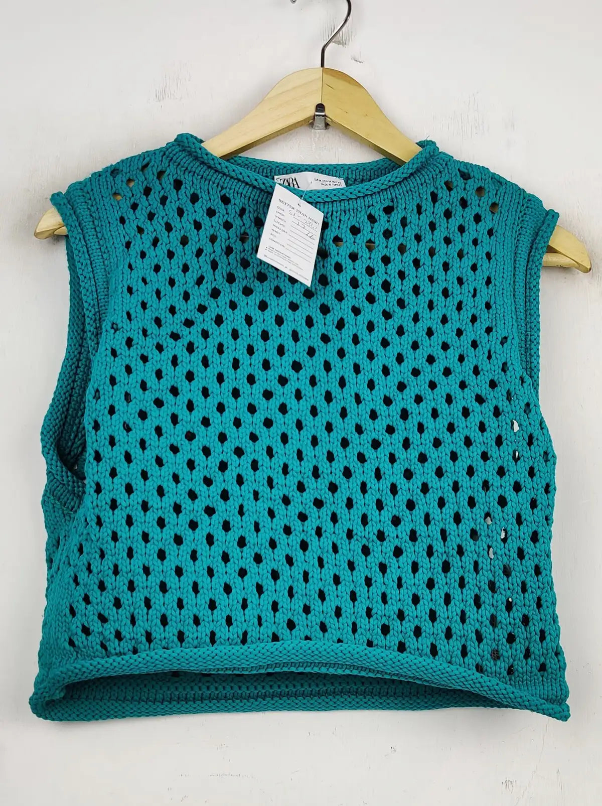 Buy online pre-used pre-loved 100% authentic & Original branded Zara (SL-2501) available in Pakistan. Top international brands avilable.