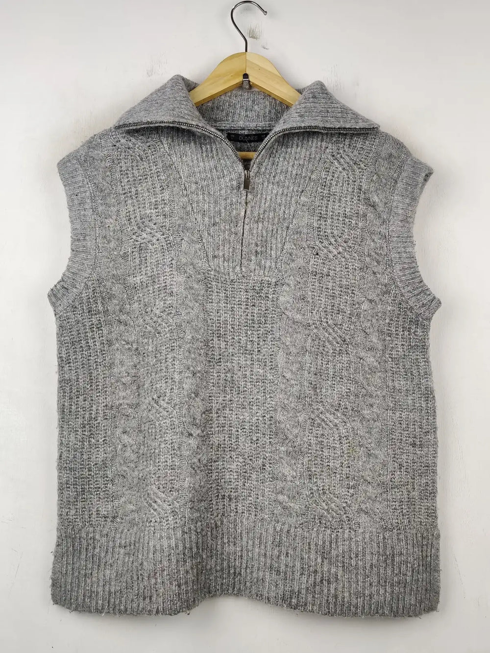 Buy online pre-used pre-loved 100% authentic & Original branded Dunnes Store (SL-2528) available in Pakistan. Top international brands avilable.