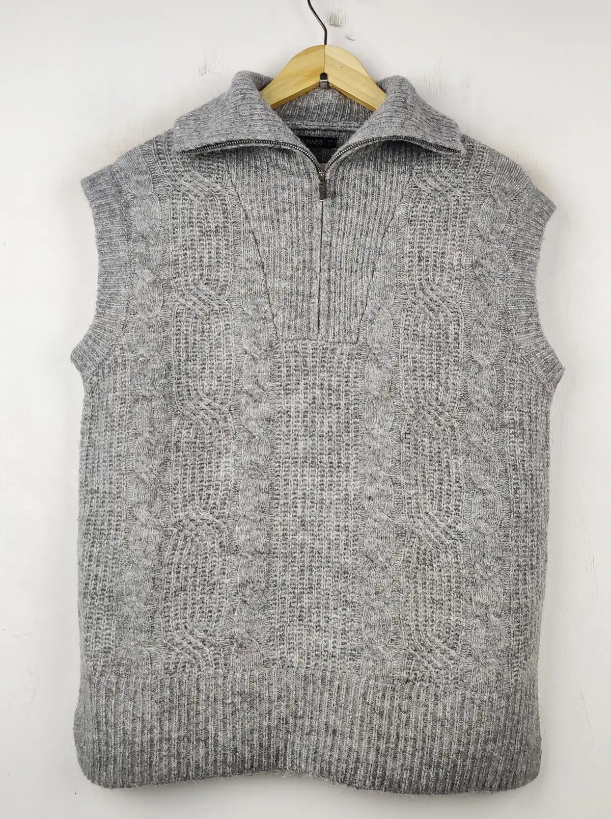 Buy online pre-used pre-loved 100% authentic & Original branded Dunnes Store (SL-2546) available in Pakistan. Top international brands avilable.