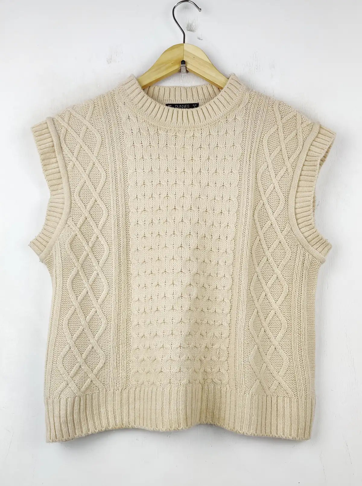 Buy online pre-used pre-loved 100% authentic & Original branded Dunnes Store (SL-2575) available in Pakistan. Top international brands avilable.