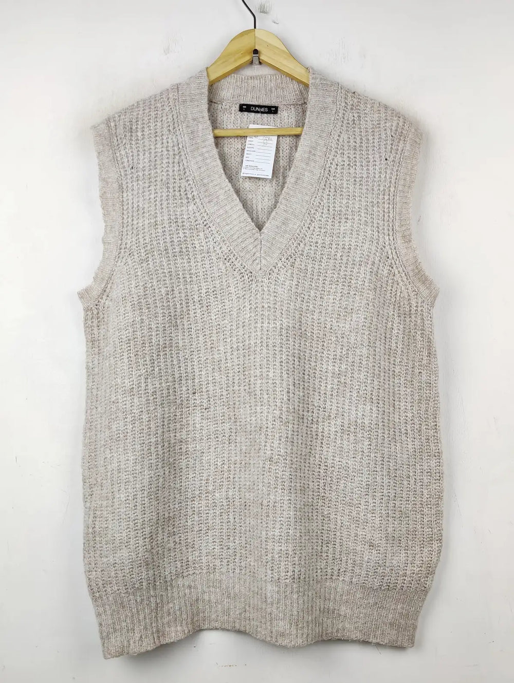 Buy online pre-used pre-loved 100% authentic & Original branded Dunnes Store (SL-2586) available in Pakistan. Top international brands avilable.