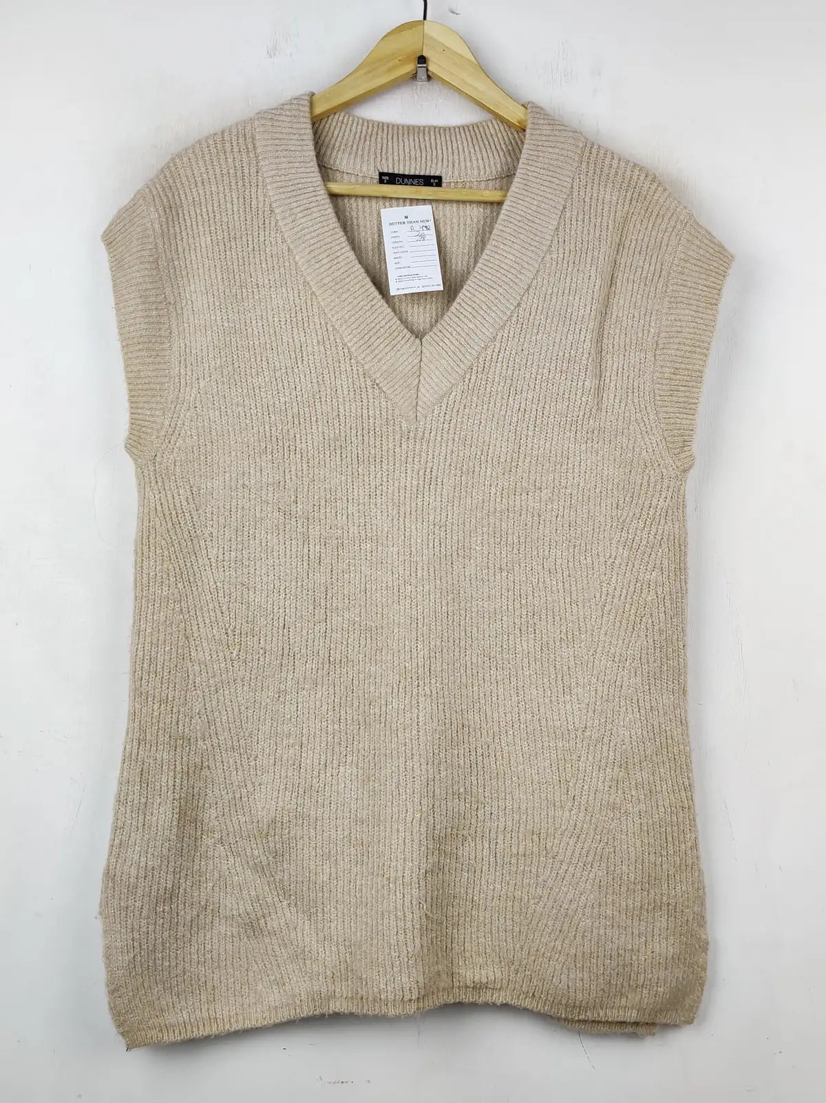 Buy online pre-used pre-loved 100% authentic & Original branded Dunnes Store (SL-2597) available in Pakistan. Top international brands avilable.