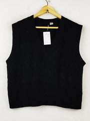 Buy online pre-used pre-loved 100% authentic & Original branded H&M (SL-2611) available in Pakistan. Top international brands avilable.